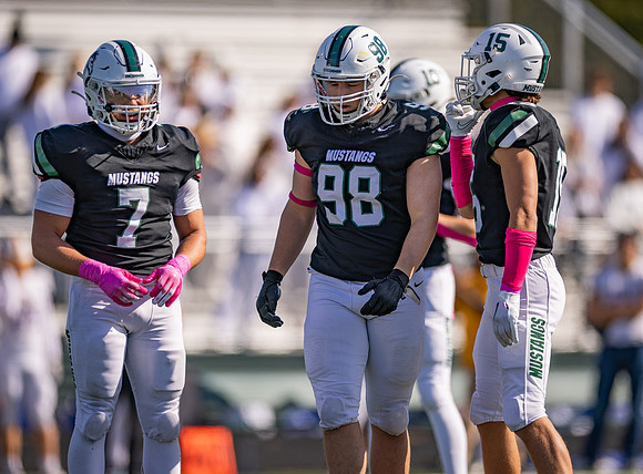 Mounds View vs STMA Varsity Football 65