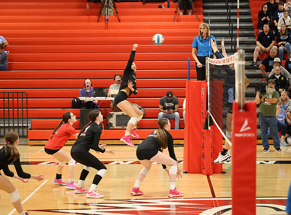 Centennial vs Blaine Girls Varsity Volleyball 168