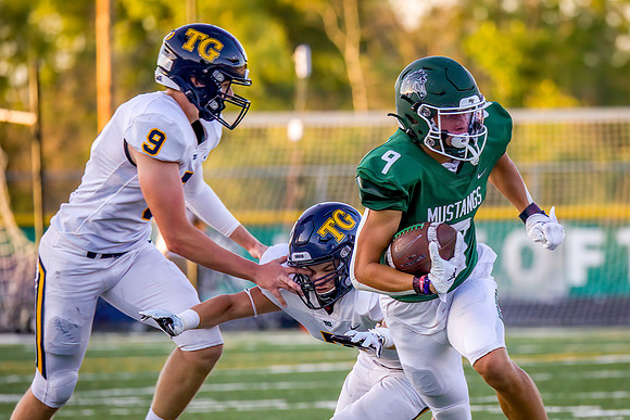 Mounds View vs Totino Grace Varsity Football 122