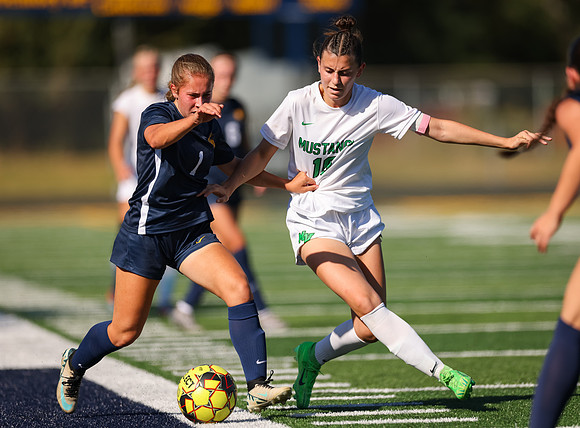 Mounds View vs Mahtomedi Girls Varisty Soccer 173