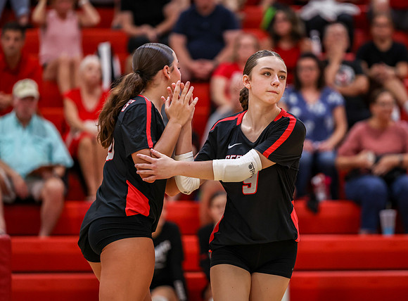 1131 Centennial vs Cambridge-Isanti Girls JV Volleyball
