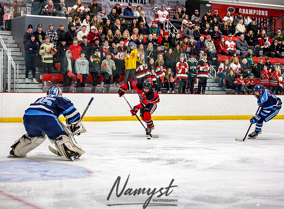 Centennial vs Blaine Varsity Hockey 306