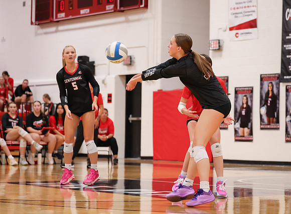 Centennial vs Osseo Girls Varsity Volleyball 42