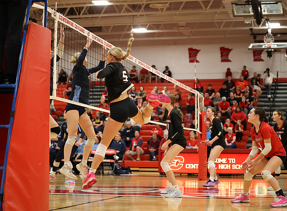 Centennial vs Blaine Girls Varsity Volleyball 209