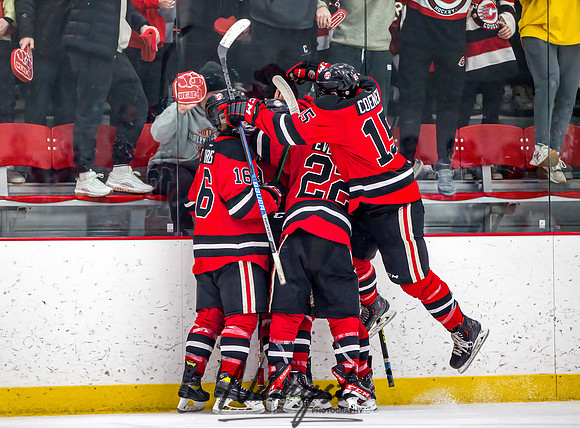 Centennial vs Blaine Varsity Hockey 379