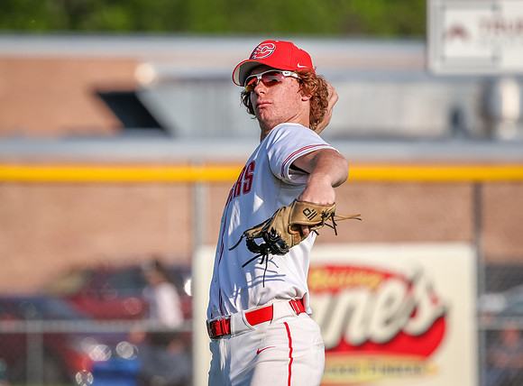 Centennial vs Buffalo Varsity Baseball 365