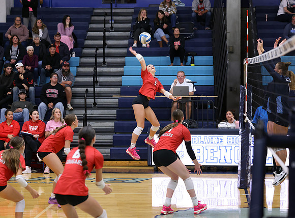 Centennial vs Blaine Girls Varsity Volleyball 201