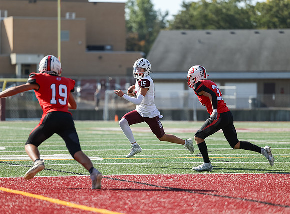 Centennial vs Anoka JV Football 589