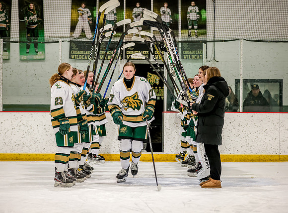 Chisago vs River Lake Stars Varsity Hoc 35