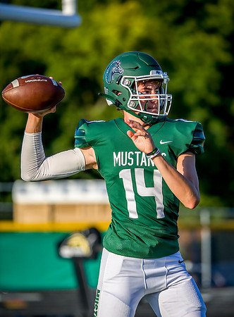 Mounds View vs Totino Grace Varsity Football 13