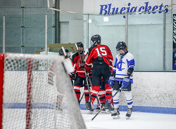 Centennial vs Cambridge Isanti Hockey 276