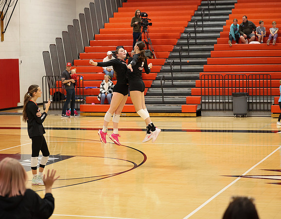 Centennial vs Coon Rapids Girls Varsity Volleyball 134