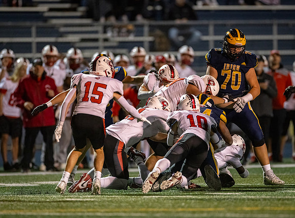 Centennial vs Rosemount Varsity Football 51