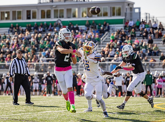 Mounds View vs STMA Varsity Football 89