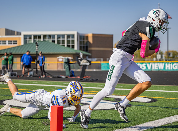 Mounds View vs STMA Varsity Football 91
