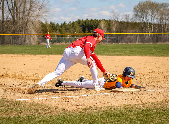Centennial vs Mahtomedi JV Baseball_598
