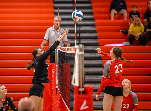 Centennial vs Duluth East Varsity Volleyball 95