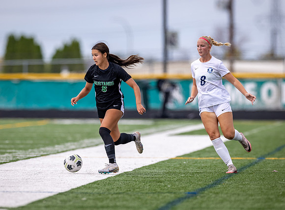 Mounds View vs Blaine Varsity Soccer 247