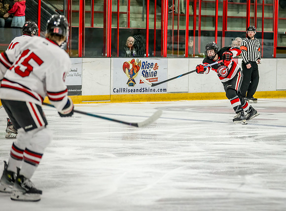 Centennial vs Stillwater Varsity Hockey 9