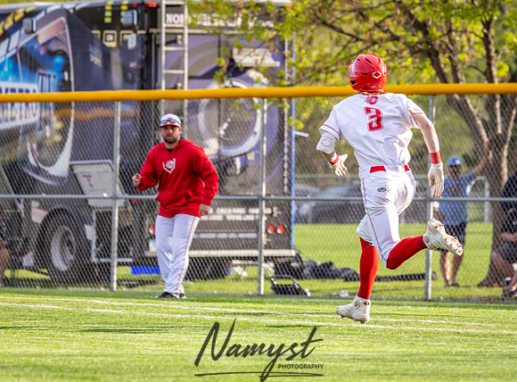 Centennial vs Blaine Varsity Baseball 472