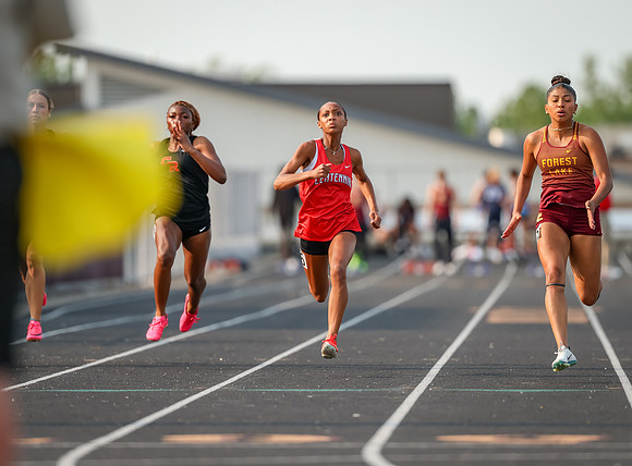 11 Track and Field Varsity Section Finals