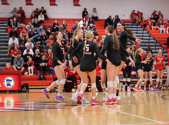 Centennial vs Hopkins Girls Varsity Volleyball 61