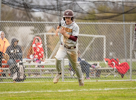 Forest Lake vs Duluth East Varsity Baseball 444