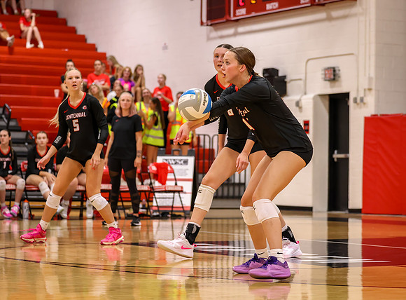 Centennial vs Duluth East Varsity Volleyball 250