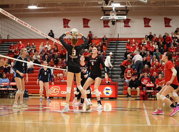 Centennial vs Blaine Girls Varsity Volleyball 223