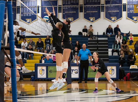 Centennial vs Totino-Grace Girls Varsity Volleyball 135
