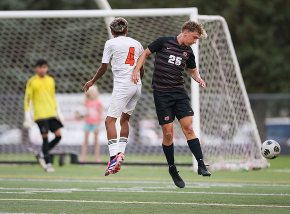 Centennial vs Osseo Varsity Soccer 110