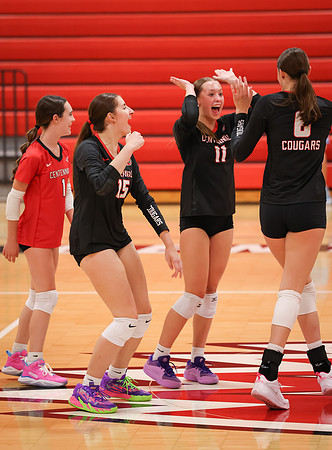 Centennial vs Osseo Girls Varsity Volleyball 72