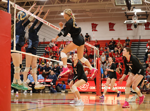 Centennial vs Blaine Girls Varsity Volleyball 242
