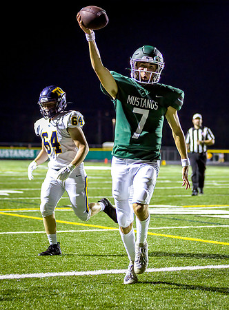 Mounds View vs Totino Grace Varsity Football 300