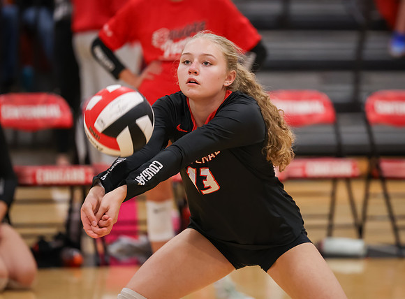 Centennial vs Hopkins Girls Varsity Volleyball 17
