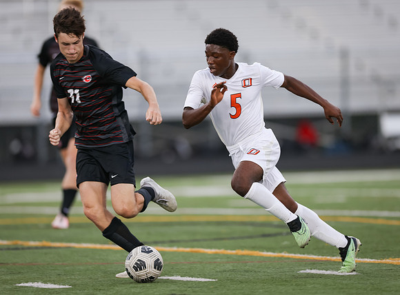 Centennial vs Osseo Varsity Soccer 58