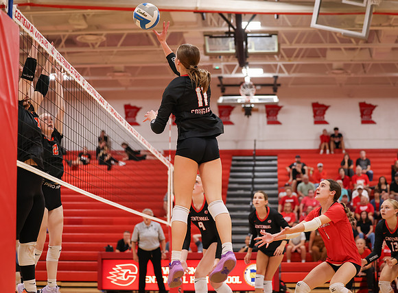 Centennial vs Osseo Girls Varsity Volleyball 132