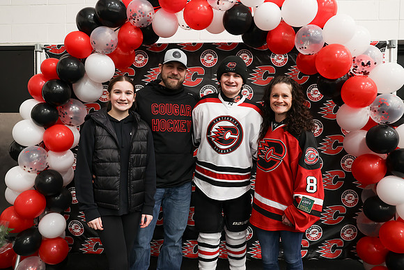Centennial vs St Cloud Hockey 79