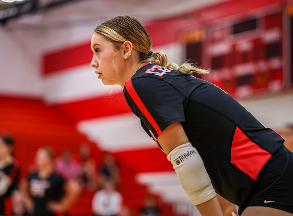 975 Centennial vs Cambridge-Isanti Girls JV Volleyball
