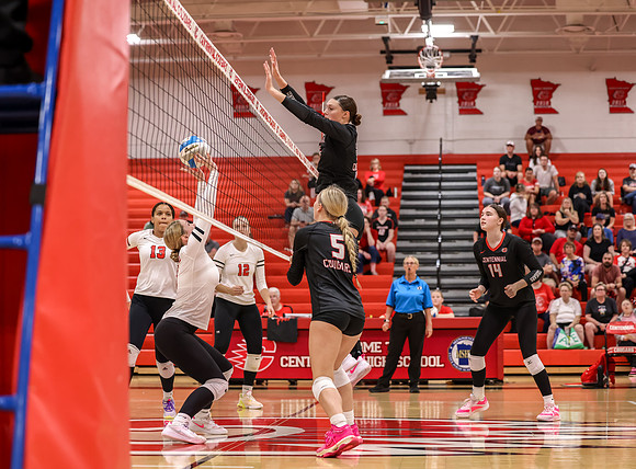 Centennial vs Coon Rapids Girls Varsity Volleyball 39