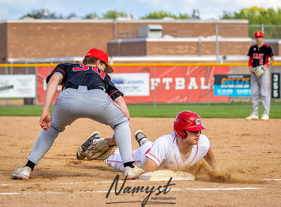 Centennial vs Duluth East Varsity Baseball 246