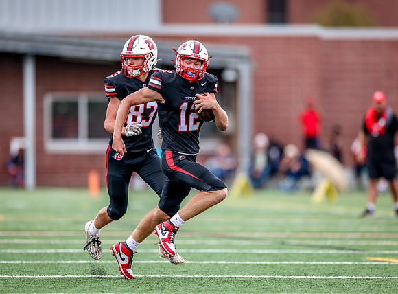 Centennial vs Maple Grove JV Football 212
