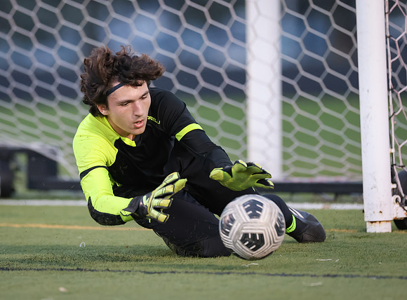 Centennial vs Totino-Grace Varsity Soccer 4
