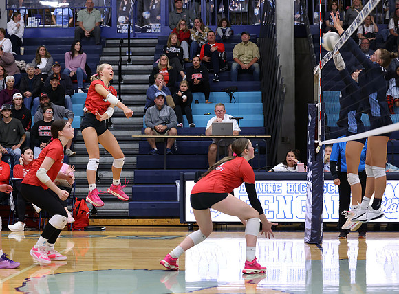 Centennial vs Blaine Girls Varsity Volleyball 48