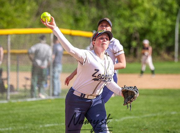 Mahtomedi vs Totino-Grace 242