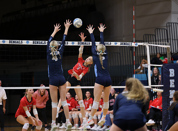 Centennial vs Blaine Girls Varsity Volleyball 148