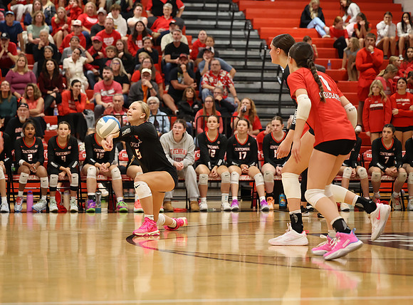 Centennial vs Blaine Girls Varsity Volleyball 237