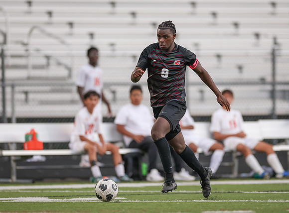 Centennial vs Osseo Varsity Soccer 215