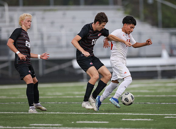 Centennial vs Osseo Varsity Soccer 60