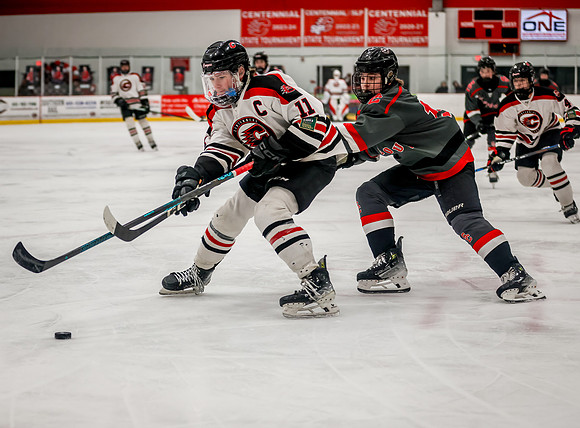Centennial vs St Cloud Hockey 182